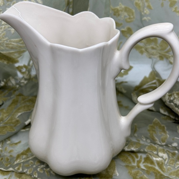 Vintage I. Godinger & Co. Porcelain Pitcher Cream Color,Scalloped Design - Picture 2 of 10